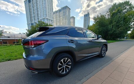 Lexus RX IV рестайлинг, 2020 год, 6 500 000 рублей, 3 фотография