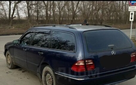 Mercedes-Benz E-Класс, 1998 год, 395 000 рублей, 4 фотография