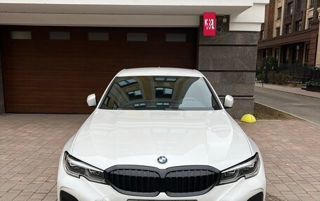 BMW 3 серия, 2020 год, 4 350 000 рублей, 2 фотография