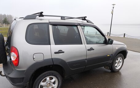 Chevrolet Niva I рестайлинг, 2016 год, 700 000 рублей, 3 фотография