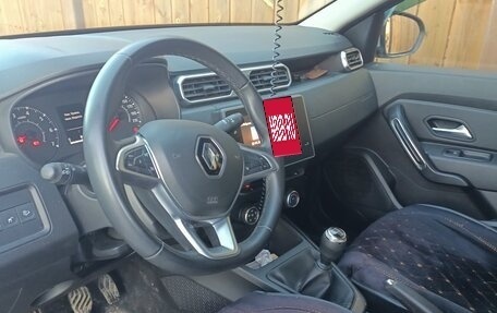 Renault Duster, 2022 год, 2 100 000 рублей, 3 фотография