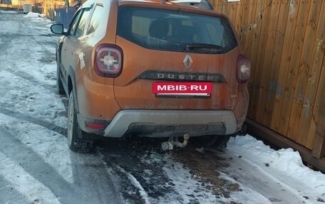 Renault Duster, 2022 год, 2 100 000 рублей, 2 фотография