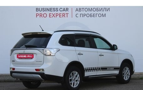 Mitsubishi Outlander III рестайлинг 3, 2012 год, 1 280 000 рублей, 5 фотография