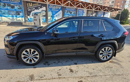 Toyota RAV4, 2021 год, 4 200 000 рублей, 7 фотография