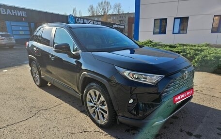 Toyota RAV4, 2021 год, 4 200 000 рублей, 5 фотография
