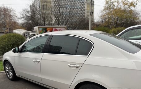 Volkswagen Passat B7, 2011 год, 1 350 000 рублей, 2 фотография
