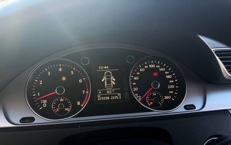 Volkswagen Passat B7, 2011 год, 900 000 рублей, 9 фотография