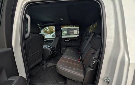 Chevrolet Silverado, 2025 год, 10 682 234 рублей, 8 фотография