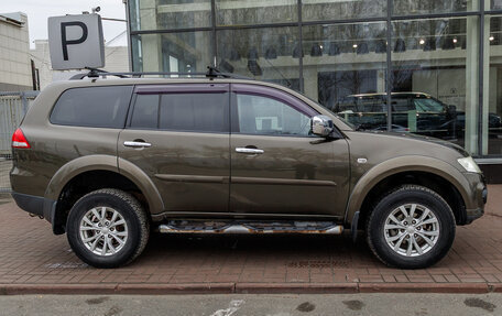 Mitsubishi Pajero Sport II рестайлинг, 2014 год, 1 645 000 рублей, 6 фотография