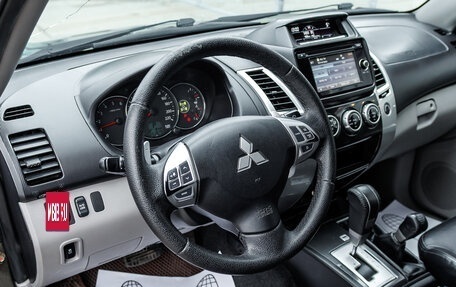 Mitsubishi Pajero Sport II рестайлинг, 2014 год, 1 645 000 рублей, 15 фотография