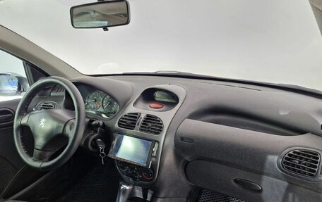 Peugeot 206, 2003 год, 250 000 рублей, 10 фотография