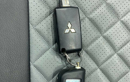 Mitsubishi Outlander III рестайлинг 3, 2018 год, 1 885 000 рублей, 20 фотография