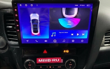 Mitsubishi Outlander III рестайлинг 3, 2012 год, 1 410 000 рублей, 10 фотография