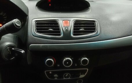 Renault Fluence I, 2010 год, 555 000 рублей, 10 фотография