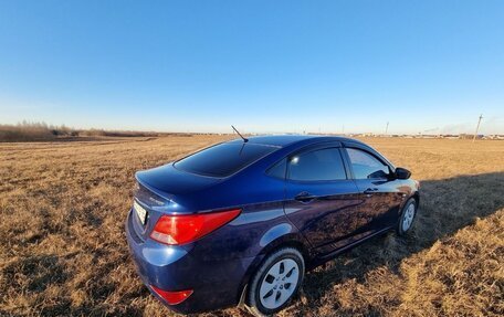 Hyundai Solaris II рестайлинг, 2015 год, 850 000 рублей, 2 фотография