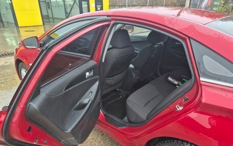 Hyundai Sonata VI, 2010 год, 810 000 рублей, 7 фотография