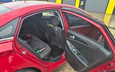 Hyundai Sonata VI, 2010 год, 810 000 рублей, 15 фотография