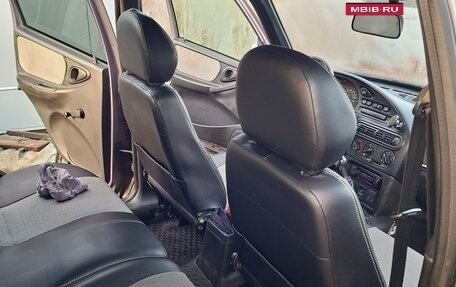 Chevrolet Niva I рестайлинг, 2010 год, 550 000 рублей, 13 фотография