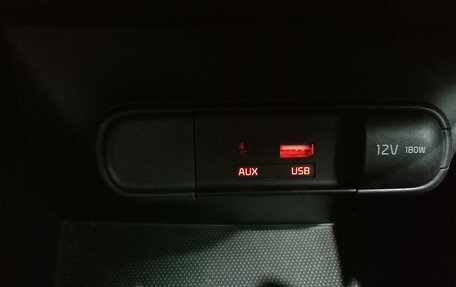 KIA Soul II рестайлинг, 2018 год, 1 699 000 рублей, 14 фотография