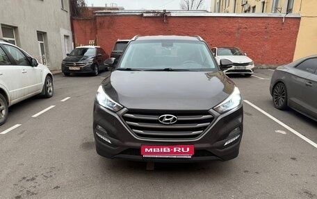 Hyundai Tucson III, 2018 год, 2 100 000 рублей, 1 фотография