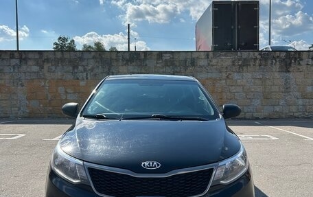 KIA Rio III рестайлинг, 2016 год, 1 020 000 рублей, 1 фотография