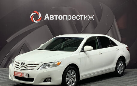 Toyota Camry, 2011 год, 1 100 000 рублей, 1 фотография