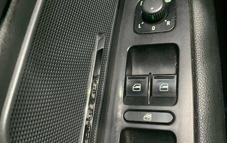 Skoda Superb III рестайлинг, 2013 год, 1 345 000 рублей, 10 фотография