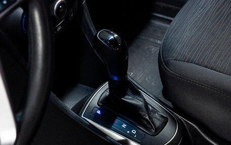 Hyundai Solaris II рестайлинг, 2015 год, 1 030 000 рублей, 24 фотография