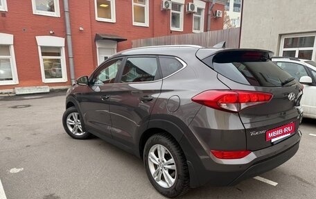 Hyundai Tucson III, 2018 год, 2 100 000 рублей, 3 фотография