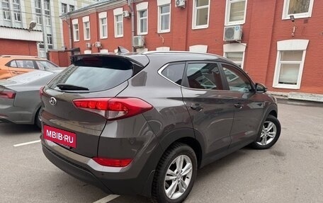 Hyundai Tucson III, 2018 год, 2 100 000 рублей, 5 фотография