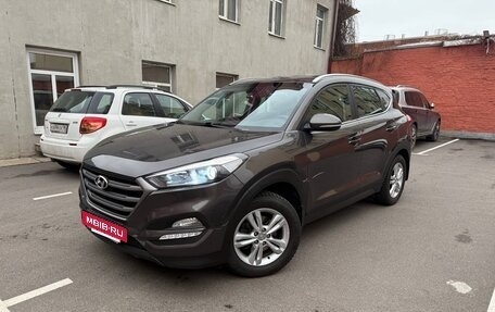 Hyundai Tucson III, 2018 год, 2 100 000 рублей, 4 фотография