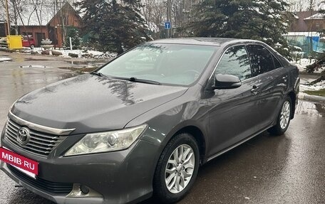 Toyota Camry, 2013 год, 1 350 000 рублей, 2 фотография