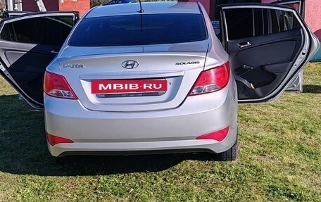 Hyundai Solaris II рестайлинг, 2014 год, 750 000 рублей, 10 фотография