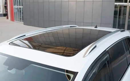 Volkswagen Touran III, 2022 год, 1 590 013 рублей, 6 фотография