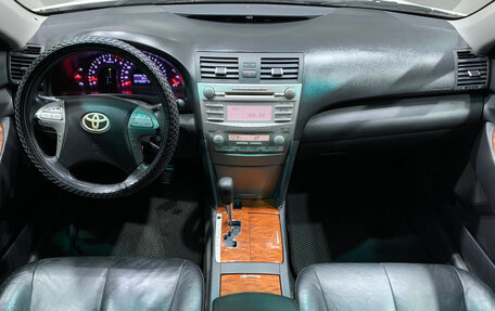 Toyota Camry, 2011 год, 1 100 000 рублей, 9 фотография