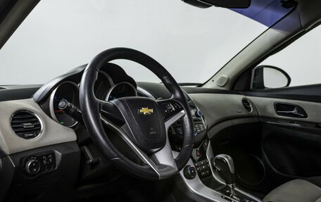 Chevrolet Cruze II, 2013 год, 798 000 рублей, 10 фотография