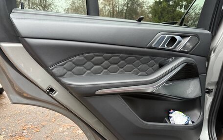 BMW X5 M, 2022 год, 15 000 000 рублей, 14 фотография