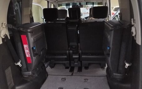 Nissan Serena IV, 2011 год, 1 550 000 рублей, 8 фотография