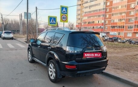 Mitsubishi Outlander III рестайлинг 3, 2010 год, 1 150 000 рублей, 3 фотография