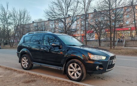 Mitsubishi Outlander III рестайлинг 3, 2010 год, 1 150 000 рублей, 5 фотография