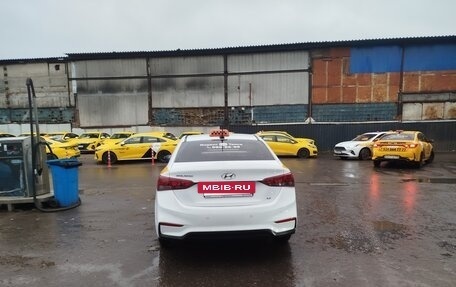 Hyundai Solaris II рестайлинг, 2019 год, 880 000 рублей, 7 фотография