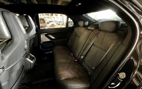 BMW 7 серия, 2023 год, 15 328 736 рублей, 21 фотография