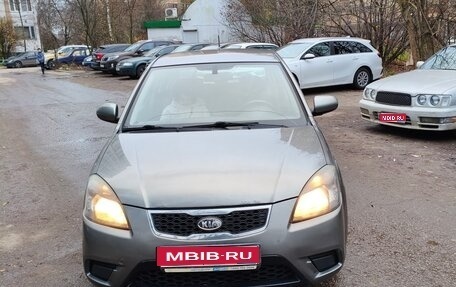 KIA Rio II, 2009 год, 375 000 рублей, 1 фотография