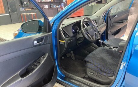 Hyundai Tucson III, 2018 год, 2 350 000 рублей, 7 фотография