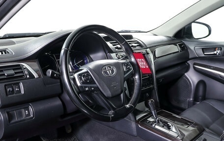 Toyota Camry, 2015 год, 1 678 000 рублей, 14 фотография
