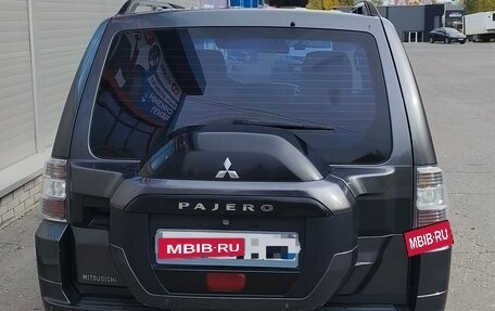 Mitsubishi Pajero IV, 2014 год, 2 500 000 рублей, 5 фотография