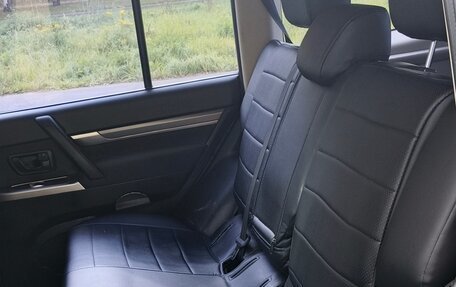 Mitsubishi Pajero IV, 2014 год, 2 500 000 рублей, 10 фотография