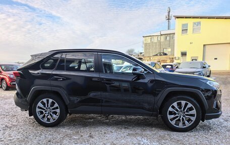 Toyota RAV4, 2021 год, 3 450 000 рублей, 34 фотография