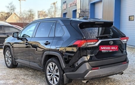 Toyota RAV4, 2021 год, 3 450 000 рублей, 36 фотография