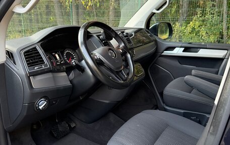 Volkswagen Multivan T6 рестайлинг, 2018 год, 3 500 000 рублей, 13 фотография